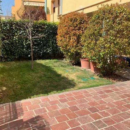 La Casa Di Nefy * Modena